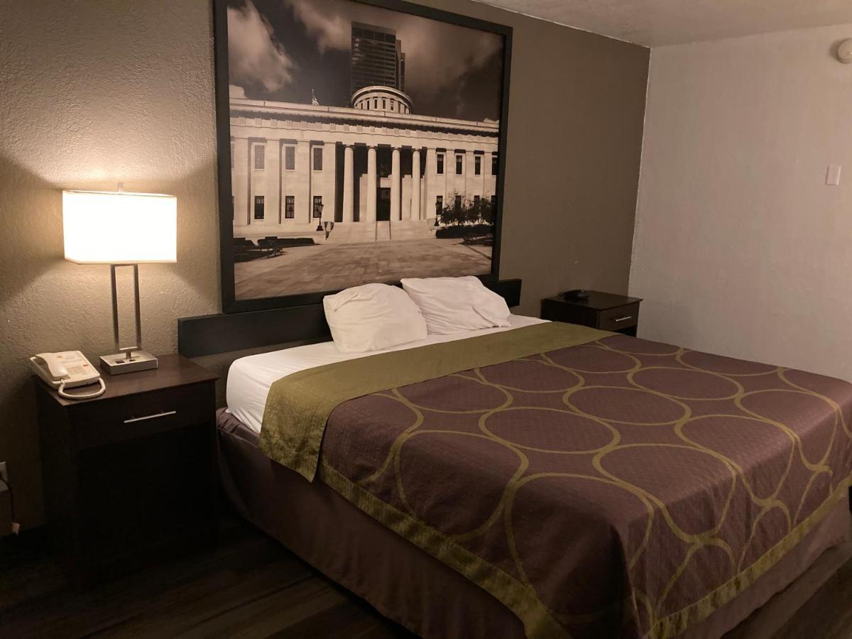Super 8 By Wyndham Millbury/Toledo Exterior foto