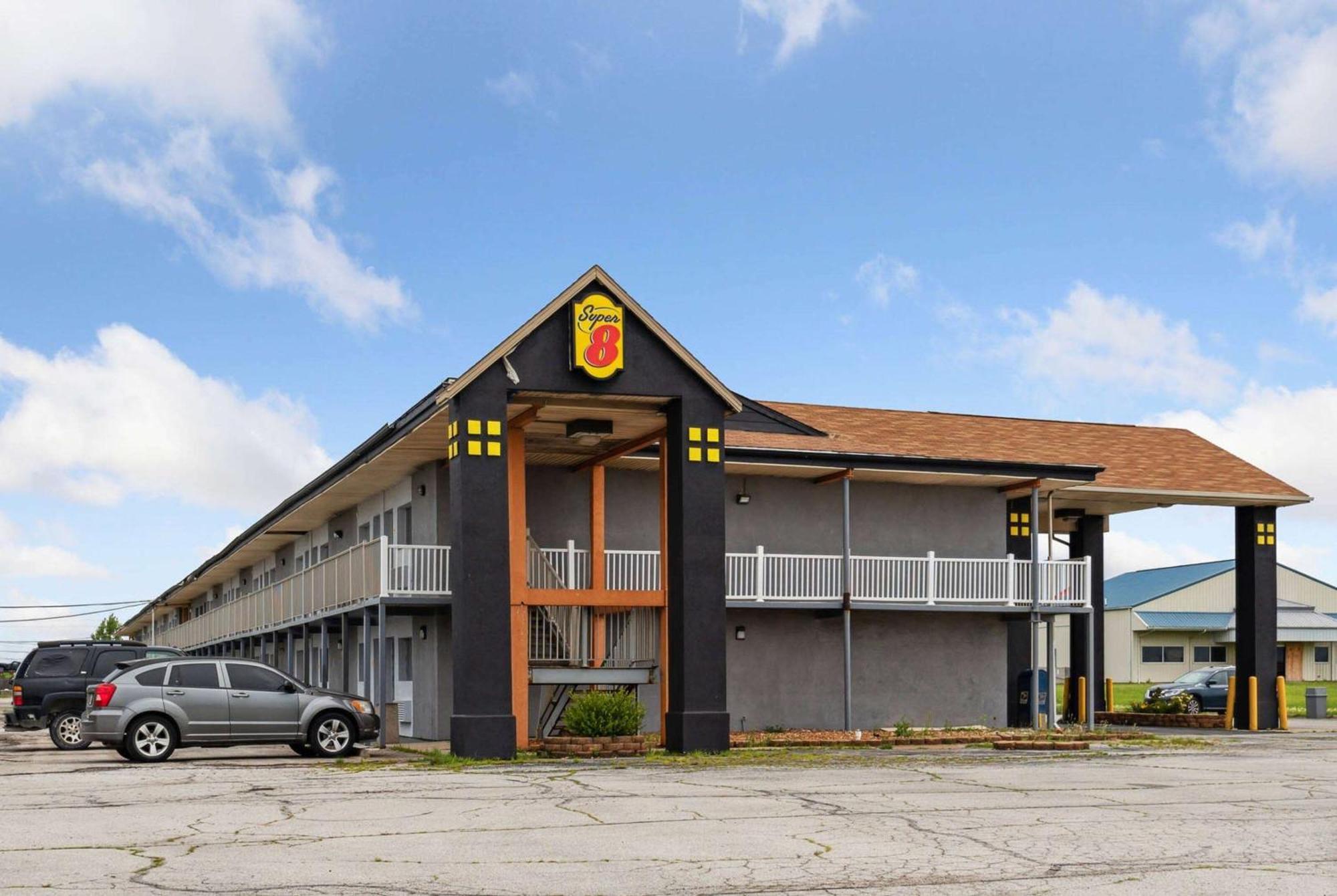 Super 8 By Wyndham Millbury/Toledo Exterior foto
