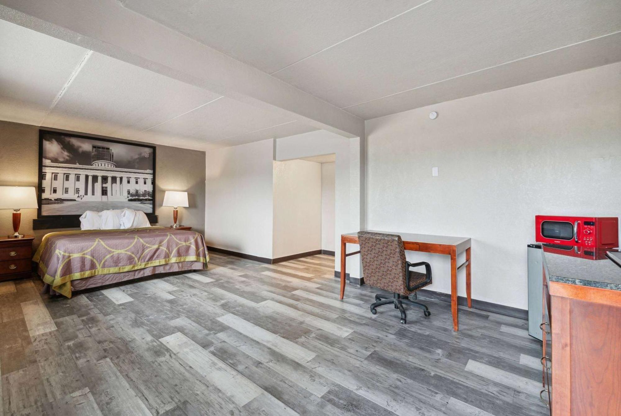 Super 8 By Wyndham Millbury/Toledo Exterior foto