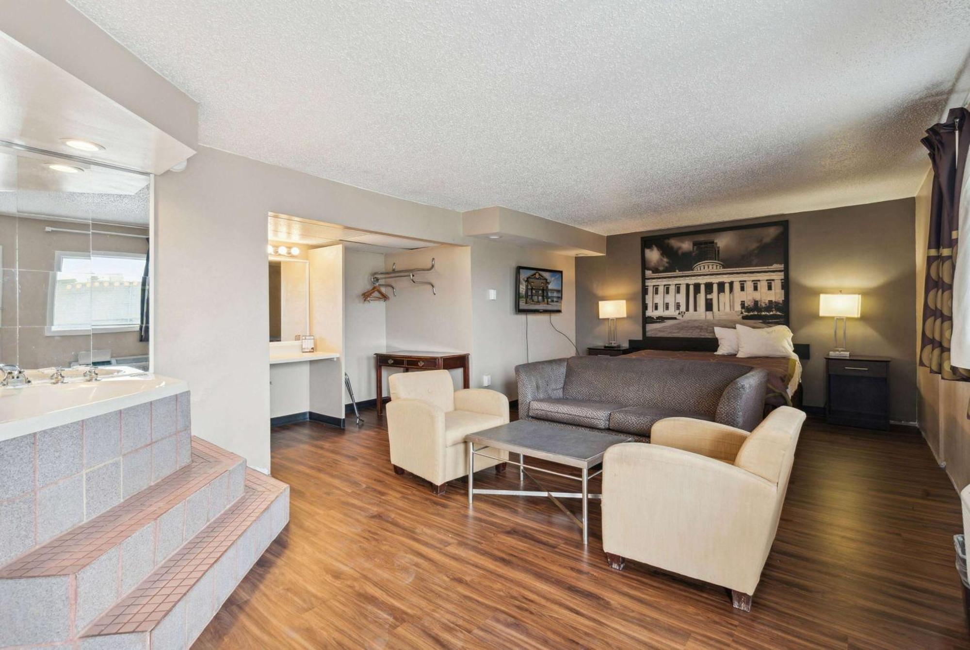 Super 8 By Wyndham Millbury/Toledo Exterior foto